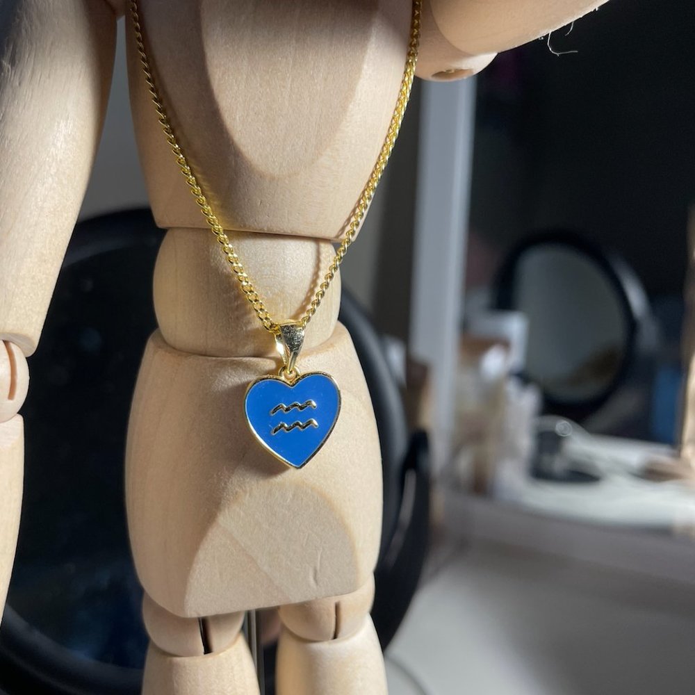 Gold Aquarius Necklace NEVER WORN